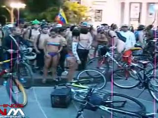 2013 wnbr venezuela mujer vestida hombre desnudo en hd