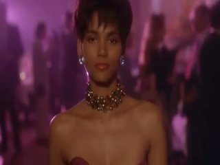 Halle Berry Stricly Business