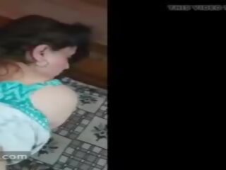 هندي ناضج aunty كبير كس مارس الجنس مع زبون