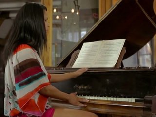 Isabella ピアノ lesson