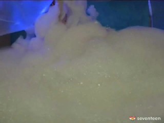 Правен възраст teenagerage foam funtime