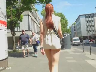 Public Ass Flashing by Jeny Smith in Cologne
