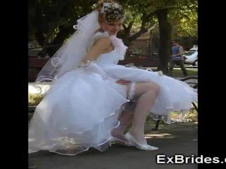 實 brides upskirts!