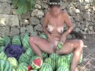 Outdoor Melon Masturbation Nudist Giselda Video