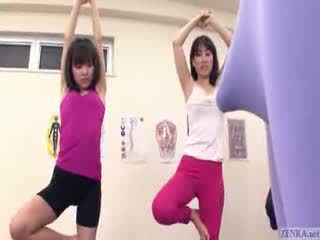 Jepang trainer gets erection di itu gimnastik