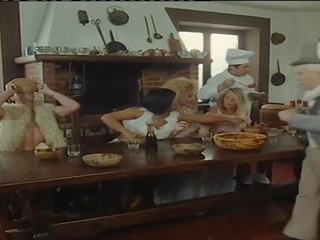 Alice Nel Paese Delle Pornomeraviglie 1993 Russian Dub | xHamster