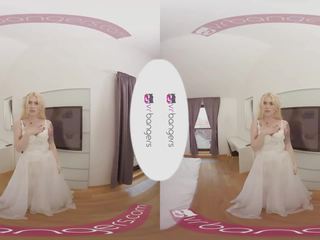 VRBangers - HOT BRIDESMAID FUCK BEFORE WEDDING