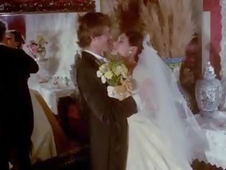 Gloved Handjob Vintage Wedding Scene, HD Porn e5