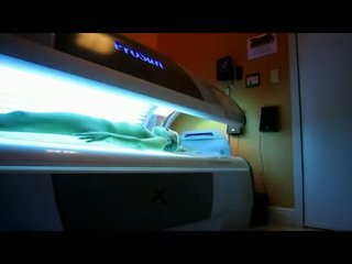 Sweetmisspriss Tanning Bed