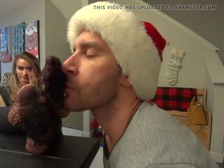Mrs. clause has henne incredible nylon soles licked hd preview