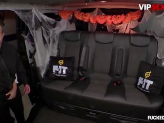 Fuckedintraffic - halloween jasmine jae gros seins britannique police femme hardcore baise en la voiture - vipsexvault