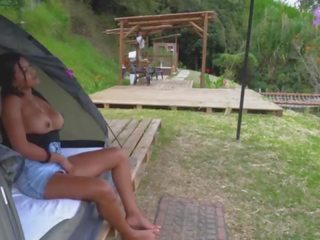 Glamping V&period;I&period;P sexo al aire libre &lpar;soldier huge cock y Mariana Martix&rpar;