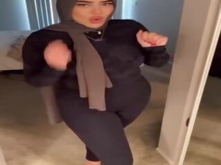 Slut in a Hijab with a Big Ass, Free Xxx Pornhub HD Porn 78