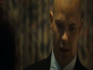 Olga kurylenko hitman