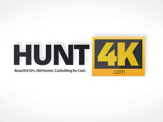 Hunt4k Hunter Catches the Right Moment to Seduce Teen