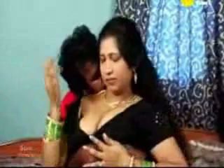 Indiana tamil maduros aunty a foder com dela boyfriend